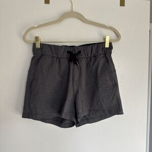 Lululemon On The Fly Short